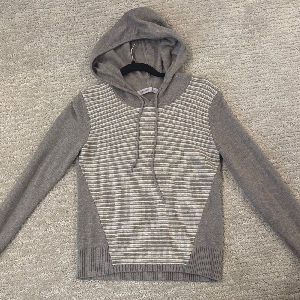Athleta Heather brown cream Knit Hoodie 100% wool